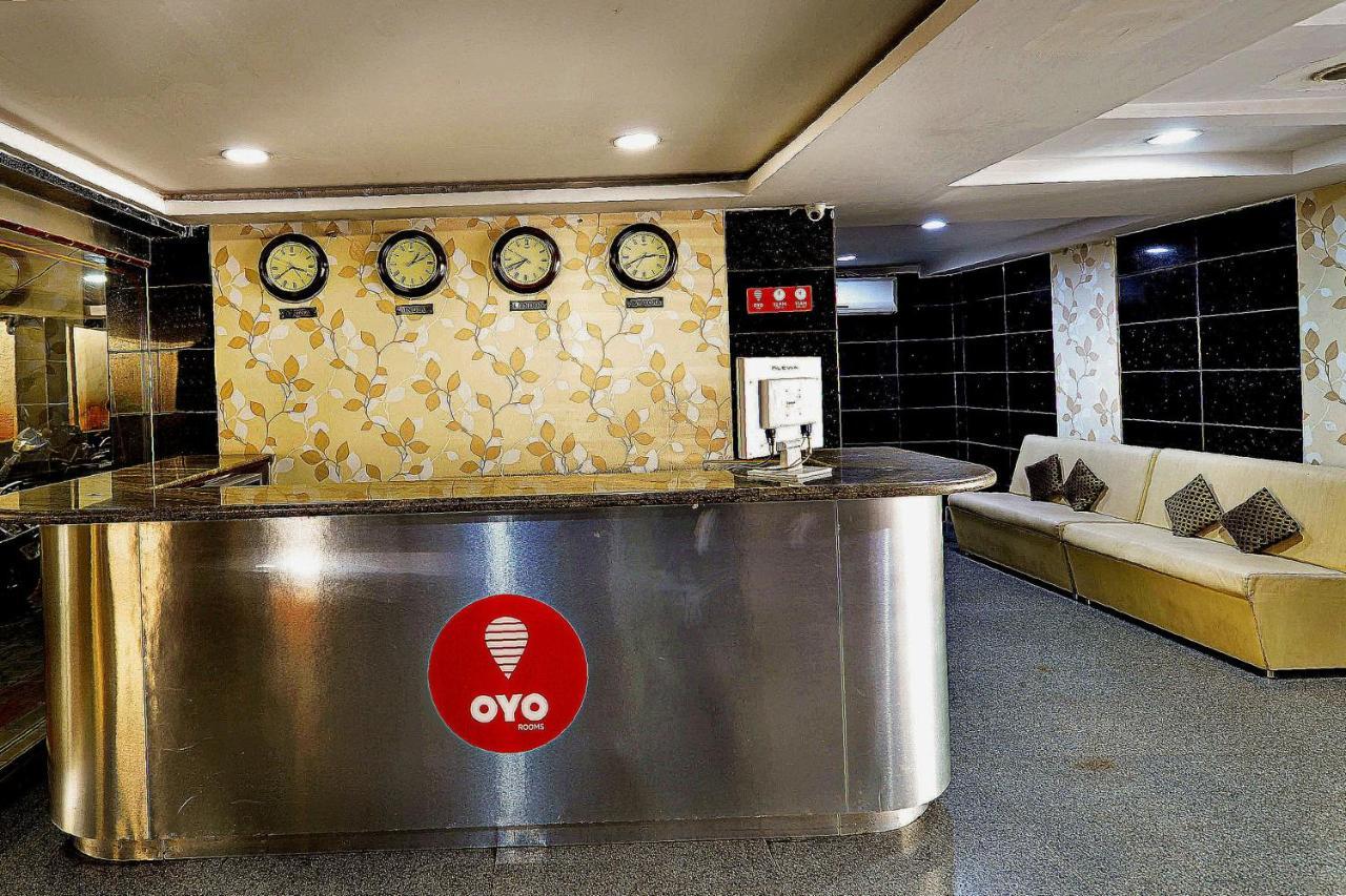 Capital O Hotel Central Park Near Birla Mandir Hyderabad Eksteriør billede