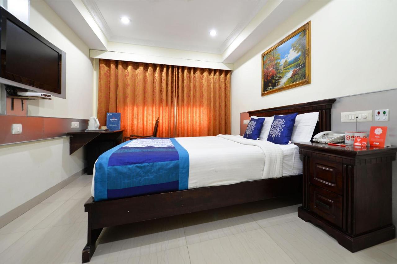 Capital O Hotel Central Park Near Birla Mandir Hyderabad Eksteriør billede