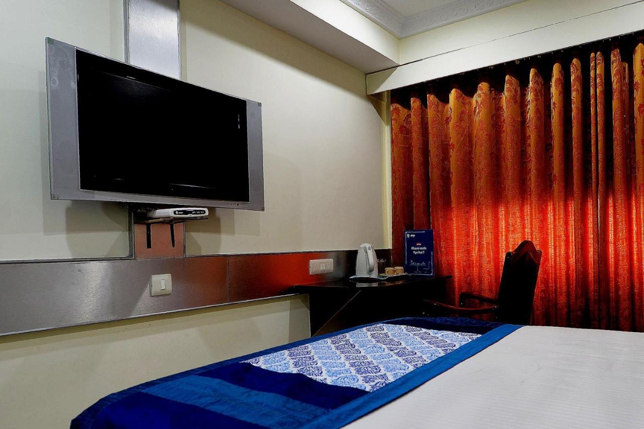 Capital O Hotel Central Park Near Birla Mandir Hyderabad Eksteriør billede